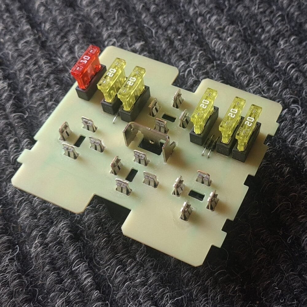 08010A - Matra Murena Complete Fuse PCB - New Generation