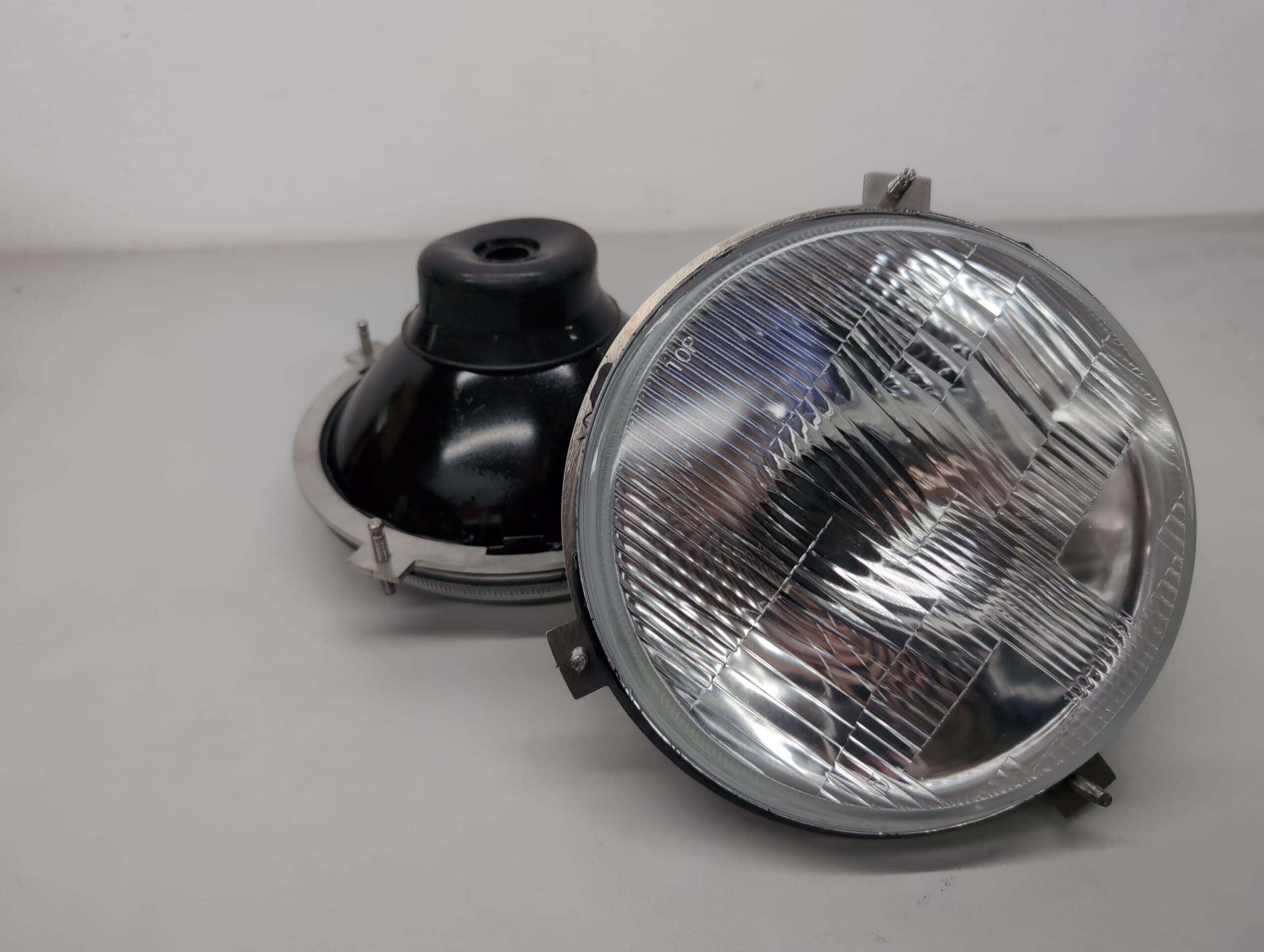 16004A - Matra Murena Headlight 1 16004A - Matra Murena Headlight