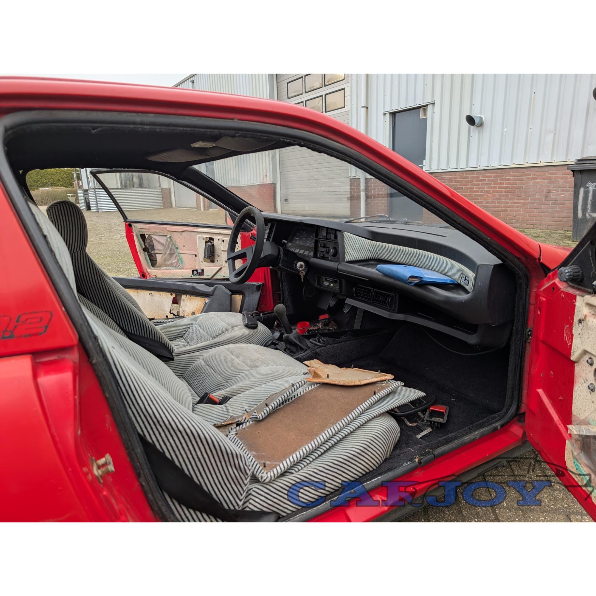 1983 Matra Murena 2.2 – Barn Find | 20 Years in Storage | Running Engine | Rouge Mephisto 6 1983 Matra Murena 2.2 – Barn Find | 20 Years in Storage | Running Engine | Rouge Mephisto - Image 6